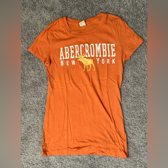 Abercrombie Juniors XL, orange t-shirt. Like new condition - Picture 2 of 4